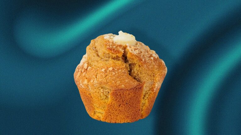 pumpkin caramel cream muffin